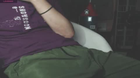 Snapshot of benijamin chatting on September 28, 9:35 pm benijamin online show from September 28, 9:35 pm