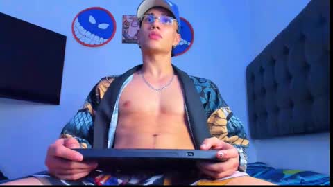 benjamin_calloway online show from December 17, 7:07 am