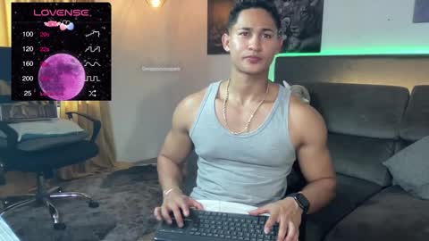 benjamincooperk online show from March 10, 9:29 pm