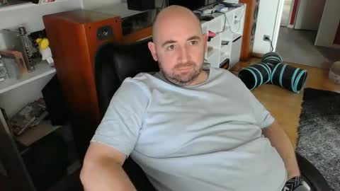 Ben online show from December 20, 10:33 am