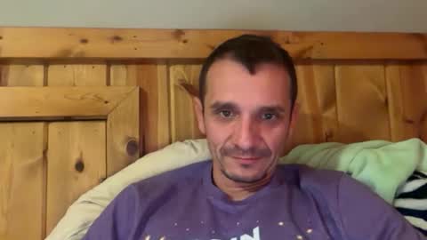 benny and innocentvixon online show from April 18, 2:57 am