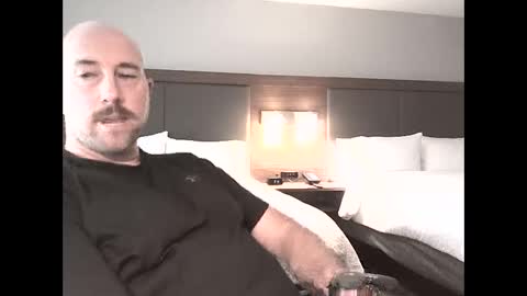 bensoncarverd online show from May 27, 1:12 am