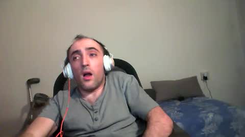 Snapshot of bentish chatting on October 16, 4:28 pm bentish online show from October 16, 4:28 pm