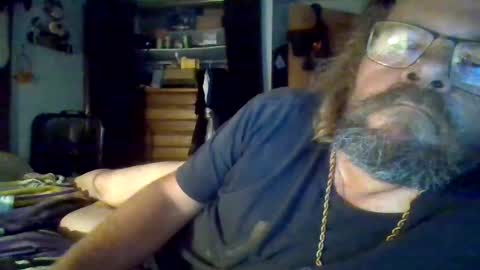 Snapshot of bergeeric1970 chatting on September 21, 1:20 am bergeeric1970 online show from September 21, 1:20 am