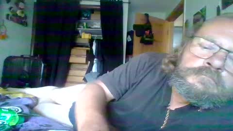 Snapshot of bergeeric1970 chatting on September 19, 6:11 pm bergeeric1970 online show from September 19, 6:11 pm