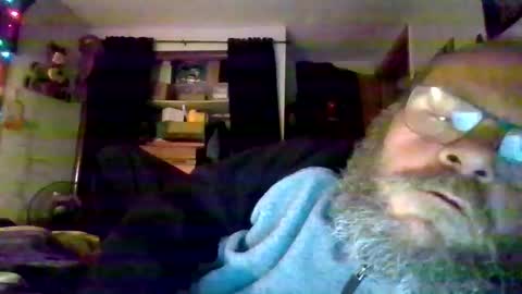 bergeeric1970 online show from May 14, 7:06 am