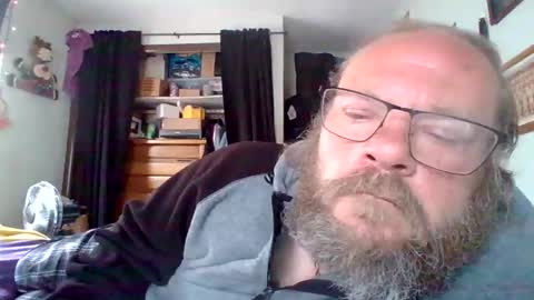 bergeeric1970 online show from April 29, 3:06 pm