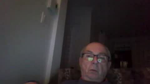 bernard1102 online show from October 22, 1:20 am