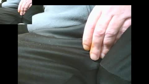 Snapshot of bernardo1968 chatting on October 19, 10:58 pm bernardo1968 online show from October 19, 10:58 pm