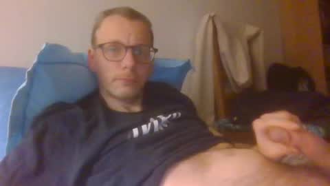 Bernie online show from April 7, 9:06 pm