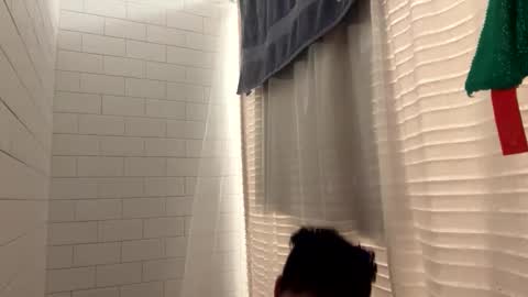 berriess_ online show from April 20, 11:46 am