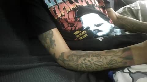 Snapshot of bertdollaz757 chatting on September 19, 5:27 pm ToxicPipe757 online show from September 19, 5:27 pm