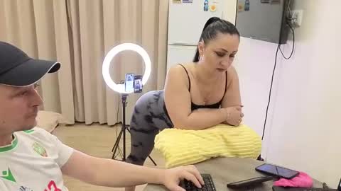 best_ass2000 online show from March 15, 6:33 pm