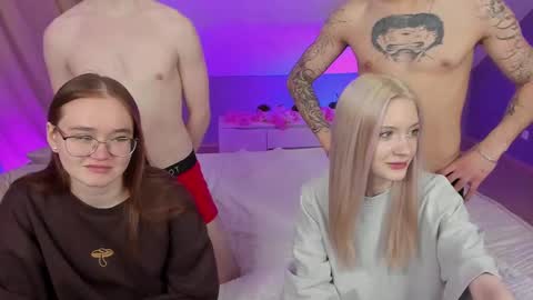 Danny and Kira online show from March 10, 2:16 pm