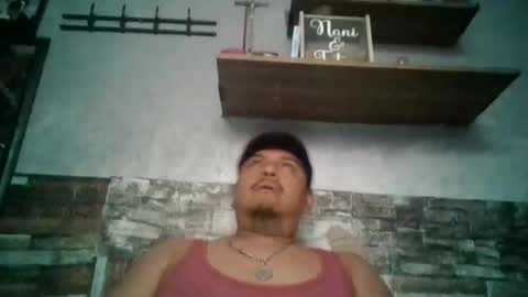 beto471292 online show from March 15, 8:56 pm