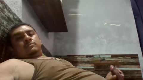 beto471292 online show from April 18, 12:45 am