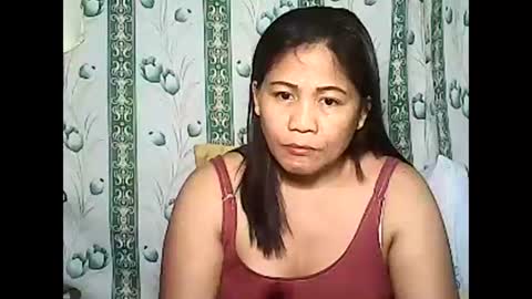 Snapshot of betty_83 chatting on February 3, 12:03 pm betty_83 online show from February 3, 12:03 pm