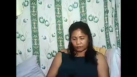 Snapshot of betty_83 chatting on February 8, 3:10 pm betty_83 online show from February 8, 3:10 pm