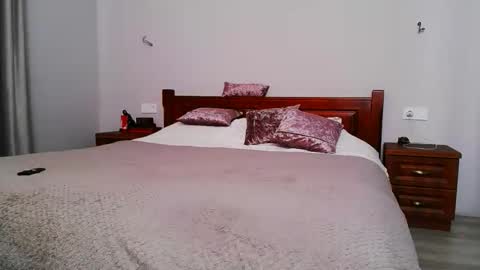 betty_sw online show from October 6, 11:39 am