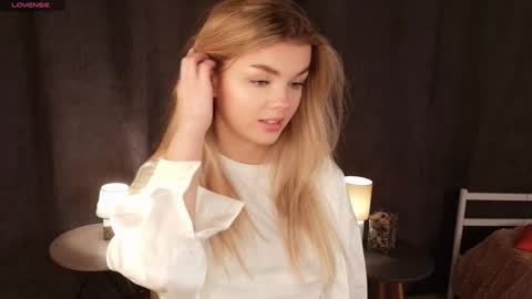 Maddie online show from January 26, 3:14 pm