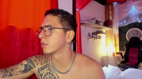 bianca and maxwell online show from February 14, 4:52 pm