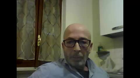 big23italy online show from April 1, 8:04 am