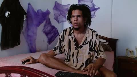 Snapshot of big_boy_lee chatting on October 10, 8:35 pm Camilo online show from October 10, 8:35 pm