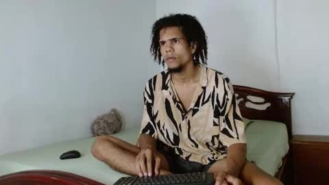 Snapshot of big_boy_lee chatting on September 28, 9:24 pm Camilo online show from September 28, 9:24 pm