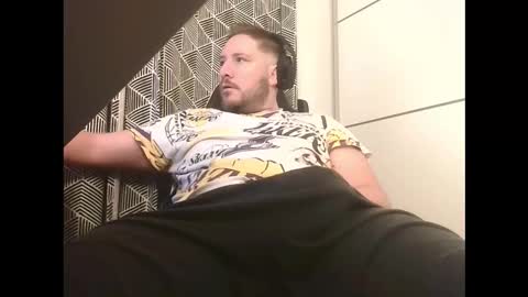 bigbroly88 online show from November 9, 6:06 am