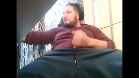 Snapshot of big_sele chatting on February 28, 3:15 pm bigbroly88 online show from February 28, 3:15 pm