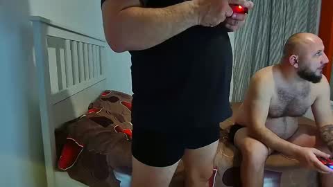 bigballs2403 online show from January 22, 11:53 pm