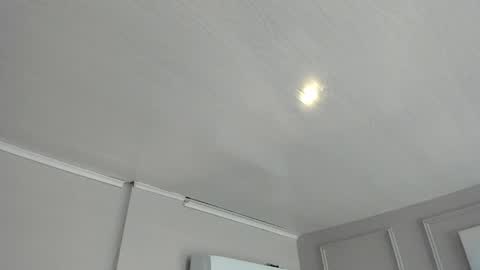   online show from April 19, 10:05 am