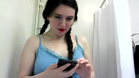 Snapshot of bigbootybunny chatting on February 18, 3:41 pm Isabella online show from February 18, 3:41 pm