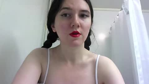 Snapshot of bigbootybunny chatting on October 3, 12:42 am Isabella online show from October 3, 12:42 am