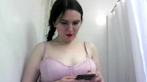 Snapshot of bigbootybunny chatting on March 9, 1:25 am Isabella online show from March 9, 1:25 am