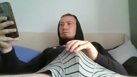 bigbowl95 online show from September 10, 1:01 pm