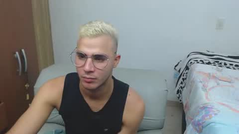 Isaac online show from June 20, 11:11 pm