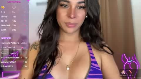 Snapshot of bigcockamanda23 chatting on October 24, 1:56 pm queen amanda online show from October 24, 1:56 pm