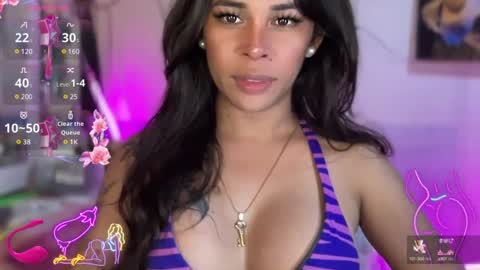 Snapshot of bigcockamanda23 chatting on March 9, 12:42 pm queen amanda online show from March 9, 12:42 pm