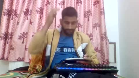 akash online show from February 21, 9:12 am