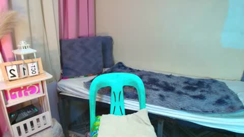 HOLLY online show from October 12, 5:44 am