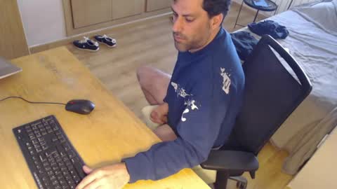 bigcok35spain online show from May 8, 5:29 pm