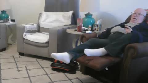 Craig online show from March 12, 5:38 pm