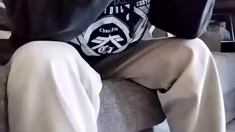 Cloudy909 online show from February 23, 8:22 pm