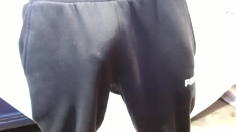 Snapshot of bigdickdaddy567130413 chatting on February 22, 8:53 pm bigdickdaddy567130413 online show from February 22, 8:53 pm