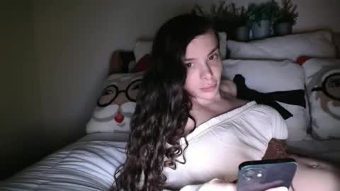 bigdicktrannynicole online show from December 17, 1:45 am