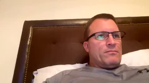 bigger22332233 online show from December 14, 1:27 am