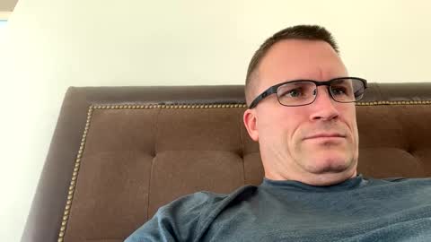 bigger22332233 online show from December 2, 7:22 pm