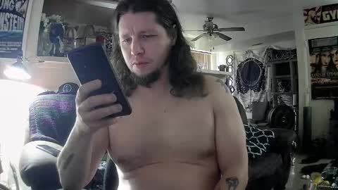 biggerisbetter21 online show from February 27, 3:59 pm