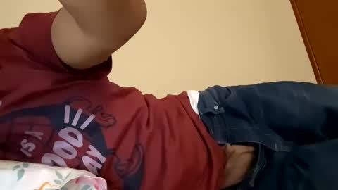 bighandsomesatisfy online show from February 8, 5:51 am